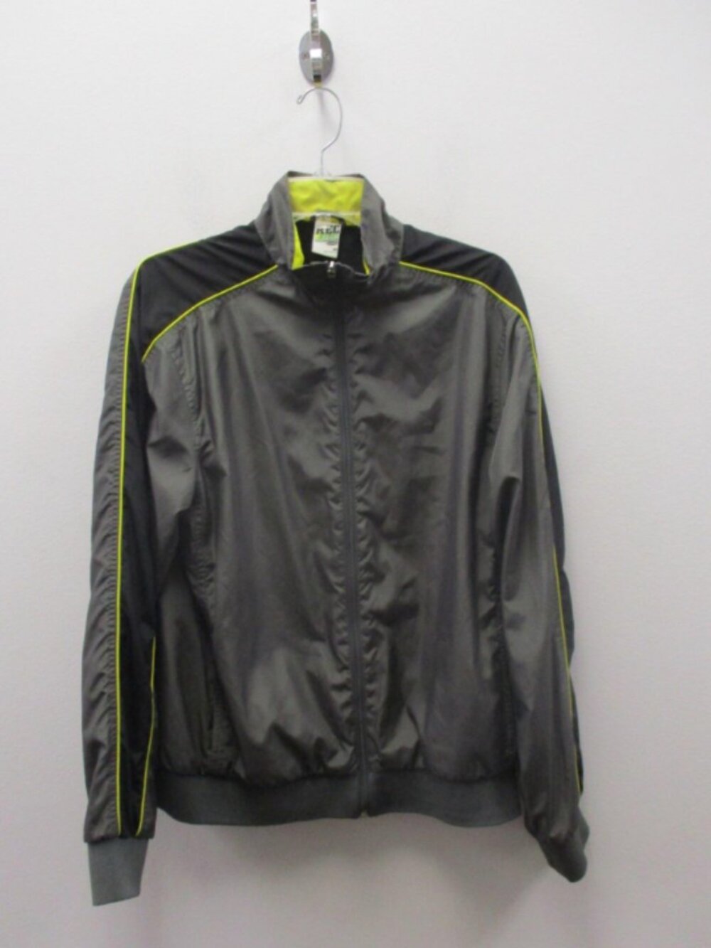 VGC Rec Tech Men's Grey and Black Zip Up Jacket Size Medium